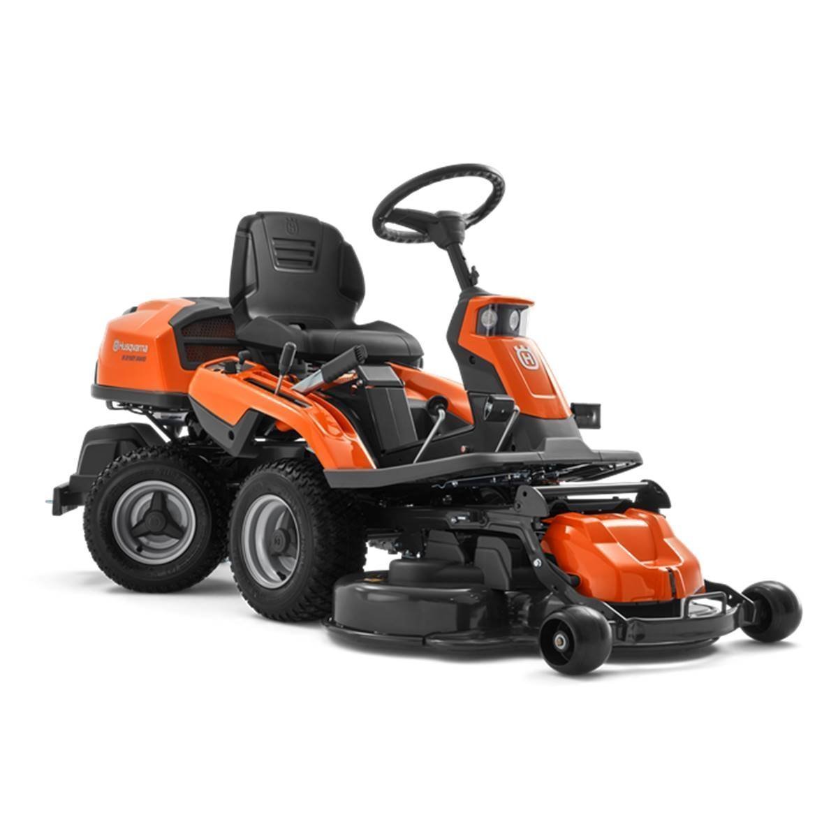 11-1.jpg Husqvarna R216T 4×4 Aufsitzmäher mit Eigenantrieb ohne Mähdeck – Bild 1