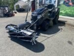 Black Edition Rasentraktor Pro 225/92 Twin H mit Kehrmaschine – Bild 2