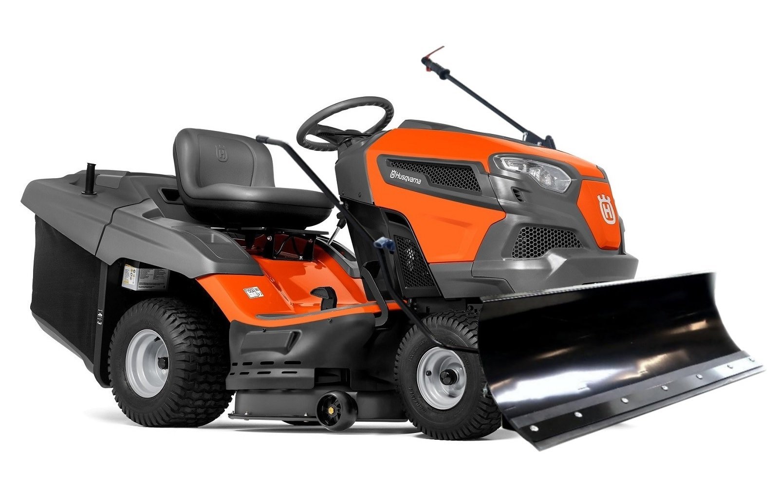 a-2-1.jpg HUSQVARNA Rasentraktor TC 238T – mit Schneeschild 120Plus – Modell 2023 – Bild 1