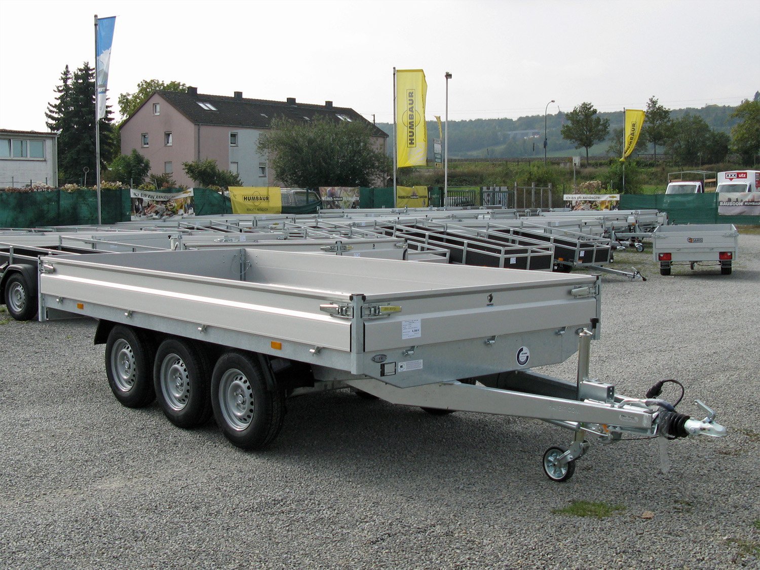 Hapert Azure H-3 – 3500 – 4550 x 2400 3 Achser – Parabelfederung – Bild 7