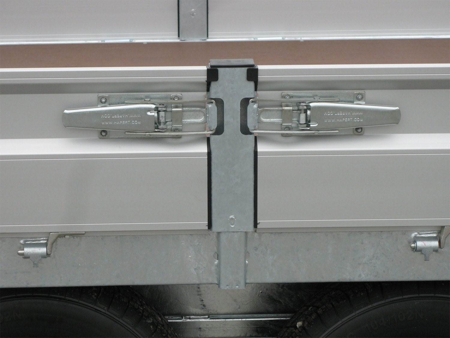 Hapert Azure H-2 – 3500 – 6050 x 2200 Parabelfederung – Niedriges Fahrwerk – Bild 8