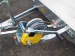 Humbaur Universal 3000 Seilwinde, Auffahrbohlen u Aluboden – Bild 4