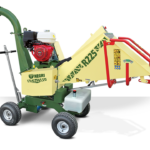 NEGRI Biohäcksler R225 / Benzin-Häcksler mit Transportfahrwerk