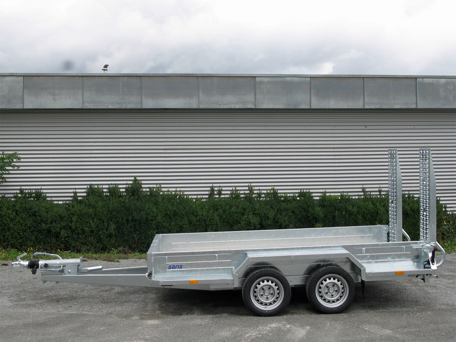 samagnumex350-fo_saris_mg_306_170_3500_2_2.jpg Saris MG 306 170 3500 2 – Maschinentransporter mit Force-One – Bild 1